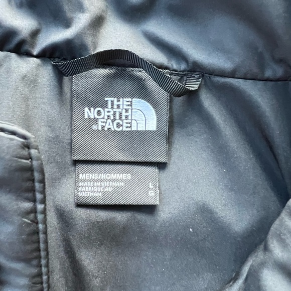 NWOT The North Face Men's Charcoal Puffer Jacket NWOT - Picture 6 of 9